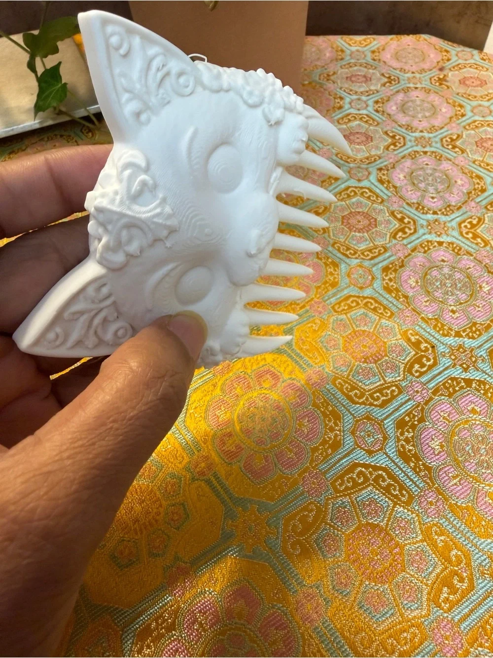 White Cat Hair Comb